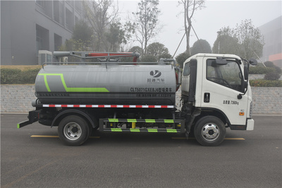 福田領(lǐng)航5方吸糞車|CLT5071GXEBJ6型吸糞車